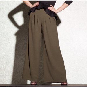 NWOT Laura Byrnes California Doris Pants in Olive Crepe with 32" Inseam